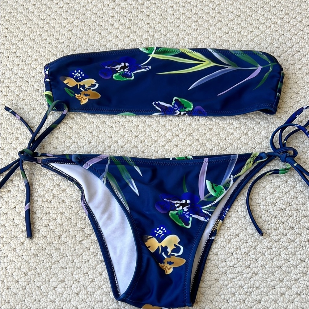 NWOT Floral Bikini Set in Blue and Green size Small